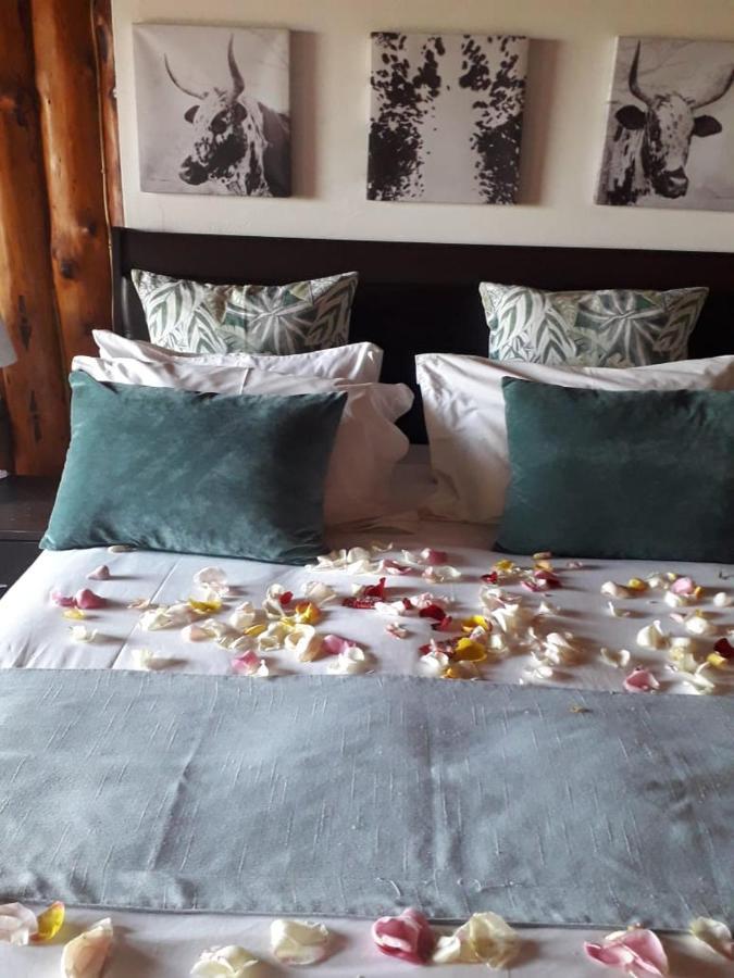 Hartbeespoortdam Lodge Luaran gambar