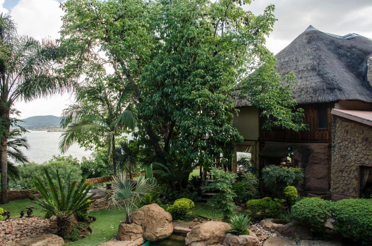 Hartbeespoortdam Lodge Luaran gambar