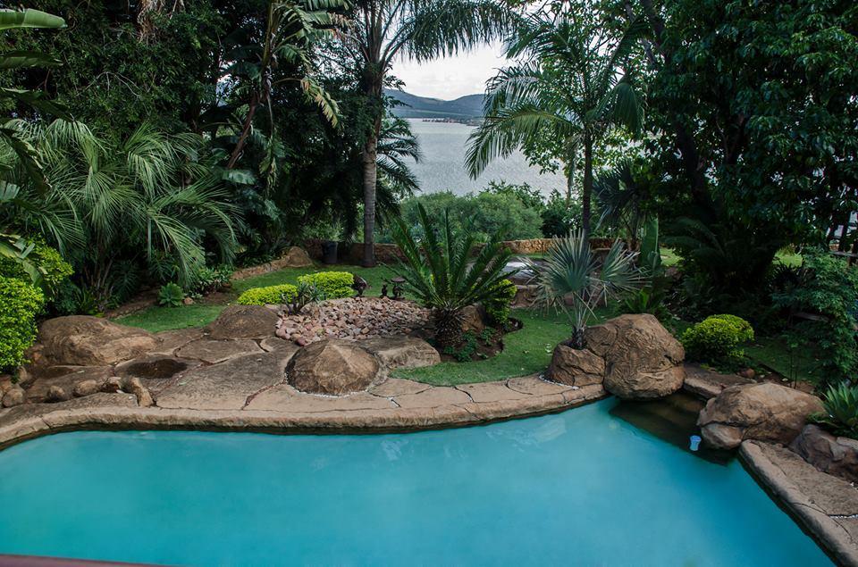 Hartbeespoortdam Lodge Luaran gambar