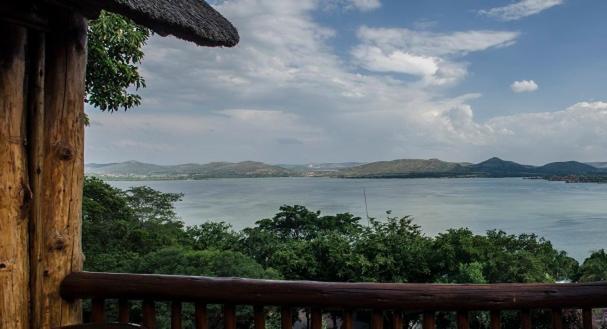 Hartbeespoortdam Lodge Luaran gambar